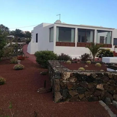 Sleeps 2 Wifi T691366 펜션 Las Breñas